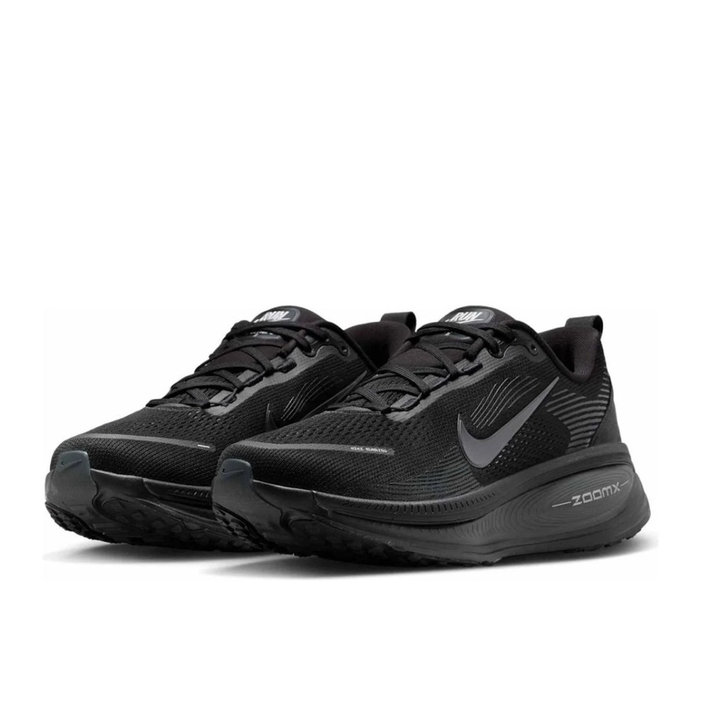 Nike Vomero 18 Running Shoes